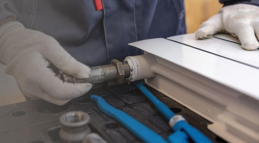 Professional emergency plumbing services in Mannsville, OK